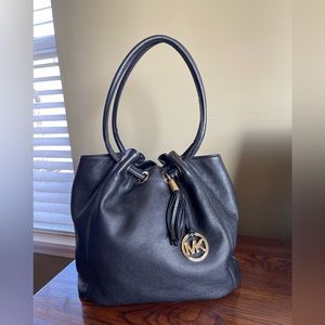 MK pebbled Leather bag